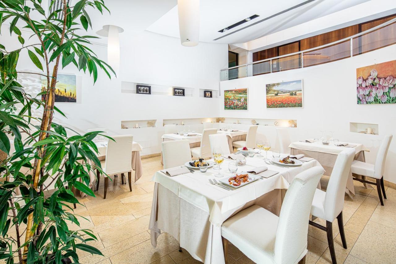 Hotel Rex Lignano Sabbiadoro Buitenkant foto